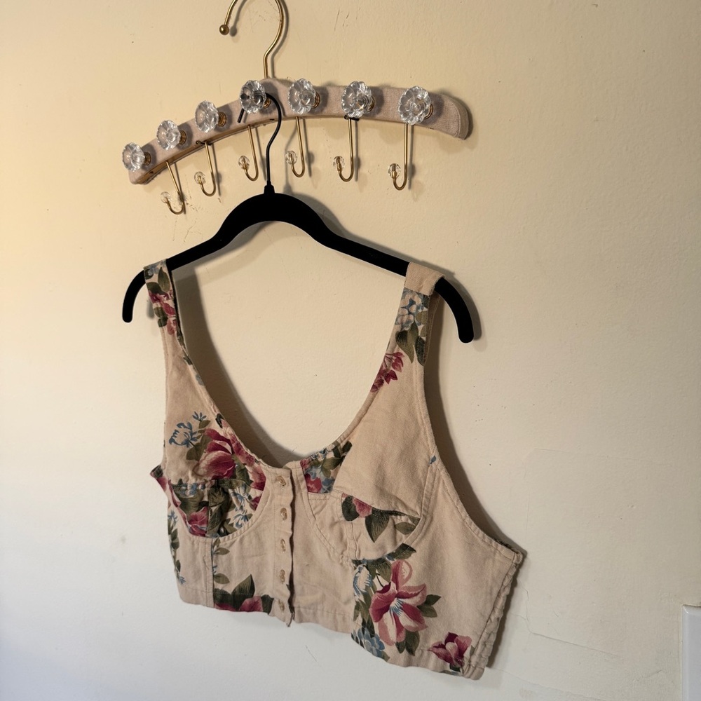 Vintage Floral Crop Top - Cream and Pink